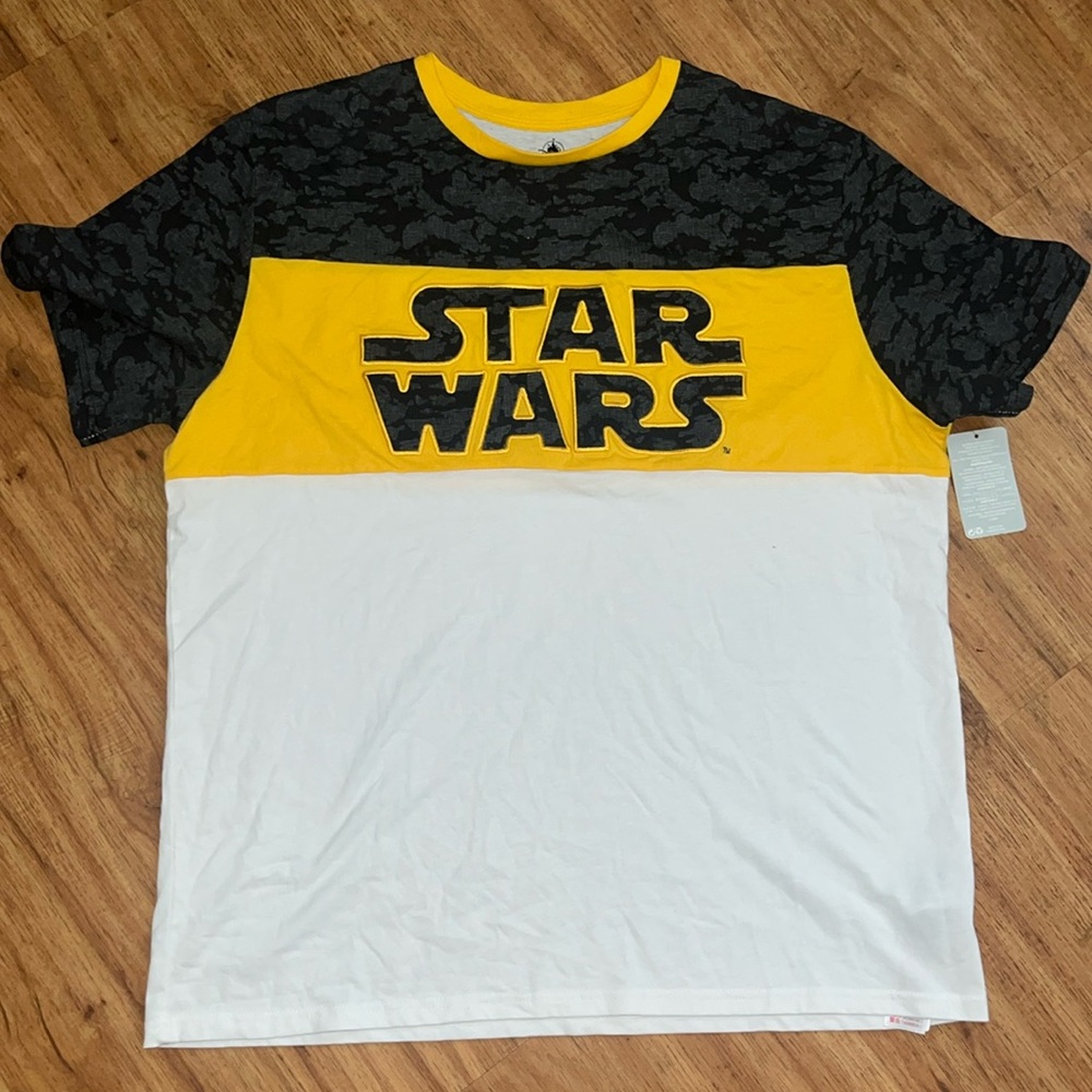 Disney store Star Wars shirt - Picture 1 of 3